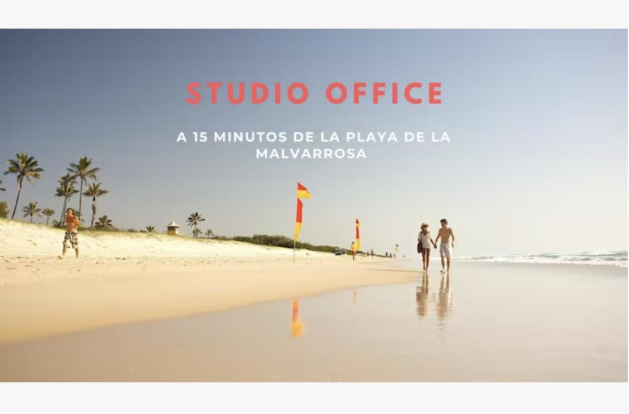 Studio Office Reina 7 Valencia Exterior foto